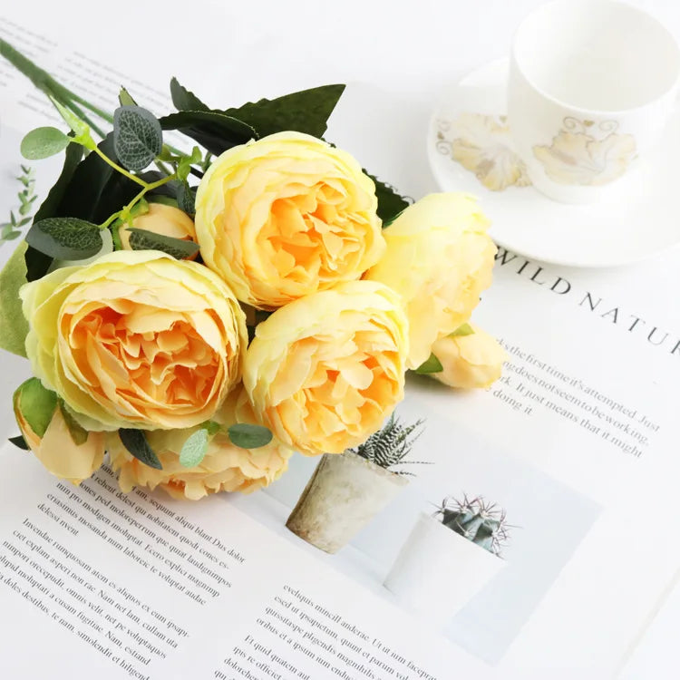buque-de-rosa-amarela-para-decoração-2