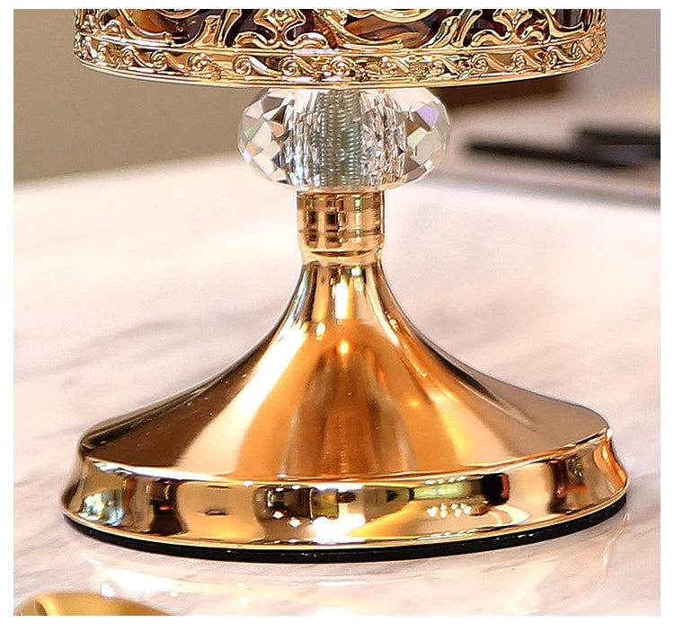 Pote de Vidro Elegante com Tampa