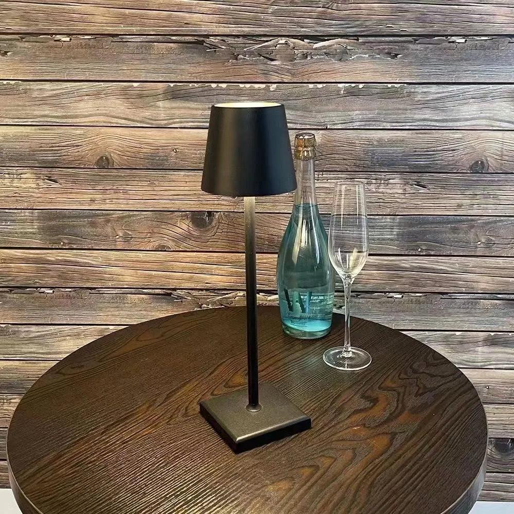 Luminária de Mesa Sem Fio Decorativa Dimerizável - Casa Stony