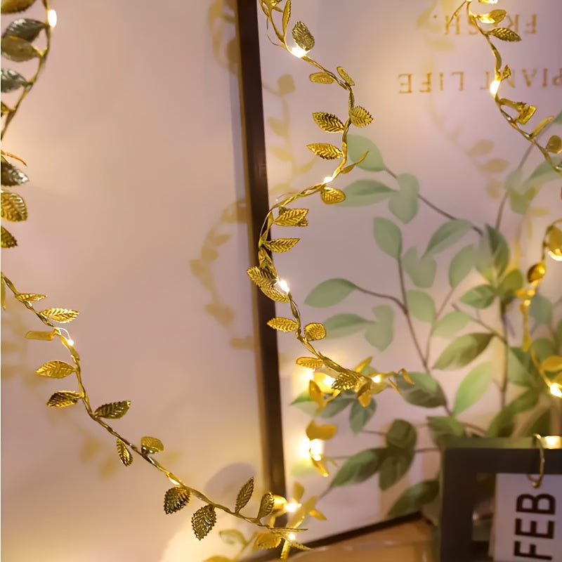 Cordão de luz dourado na mesa de Natal
