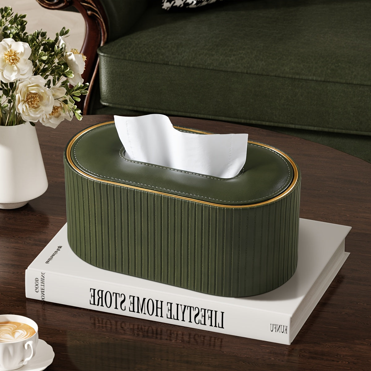 Porta lenço oval verde oliva com friso dourado na tampa