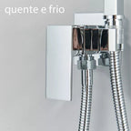 Ducha higiênica com água quente e fria