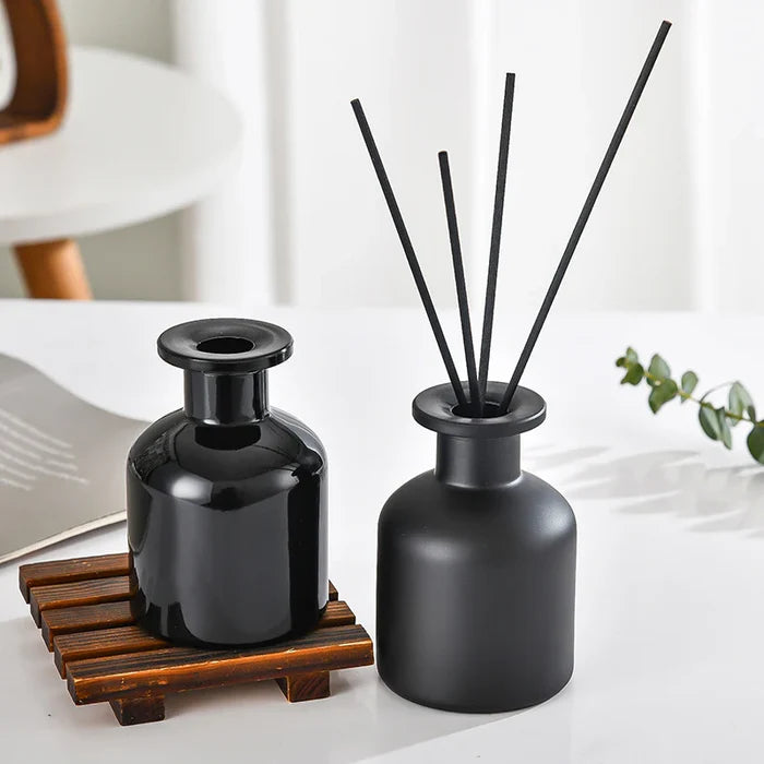 Difusor de Óleo Essencial em Vidro com Varetas Decorativas - Casa Stony