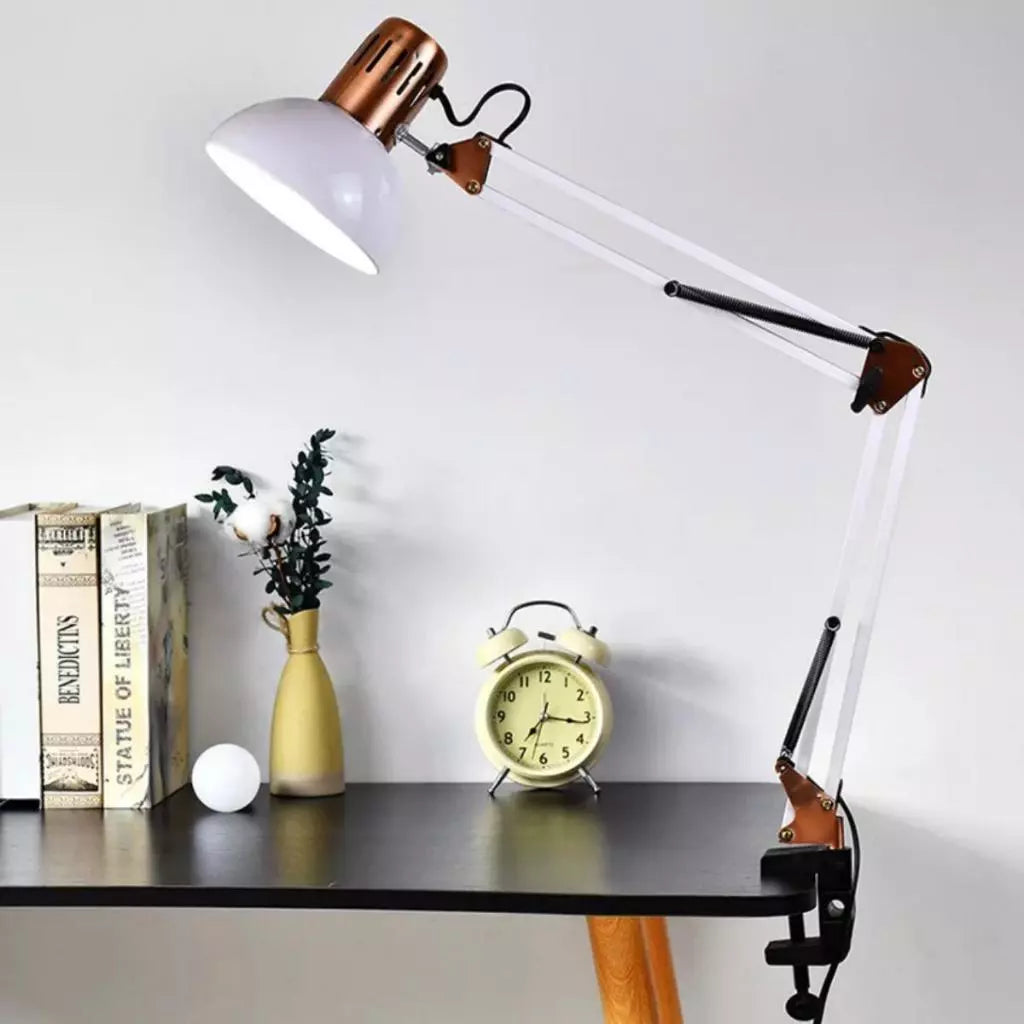 Luminária de Mesa Articulada Pixar