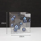 Caixa Decorativa em Acrílico com Bolas em Metal