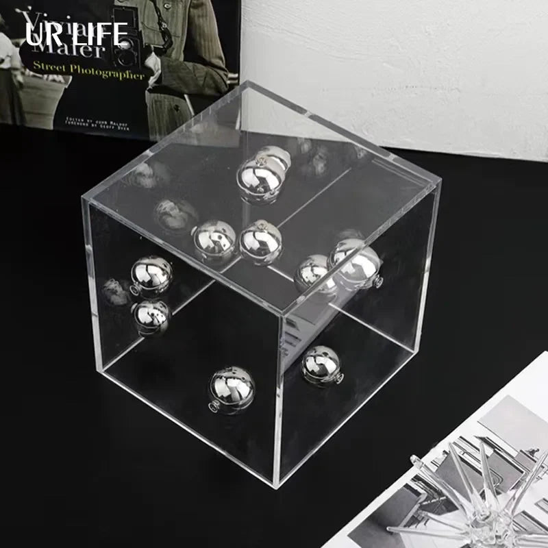 Caixa Decorativa em Acrílico com Bolas em Metal - Casa Stony