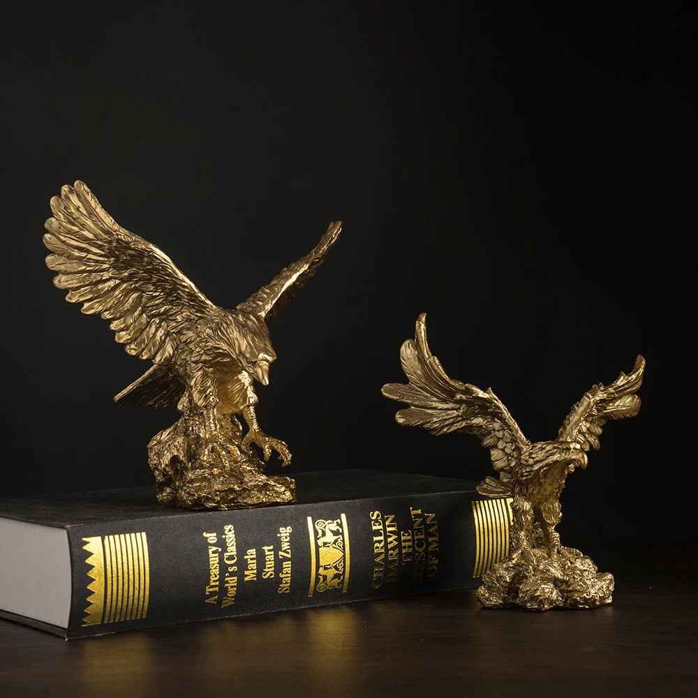 Estatueta Decorativa Águia Dourada