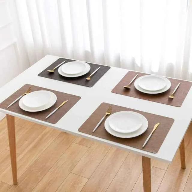 Jogo Americano Retangular em Couro