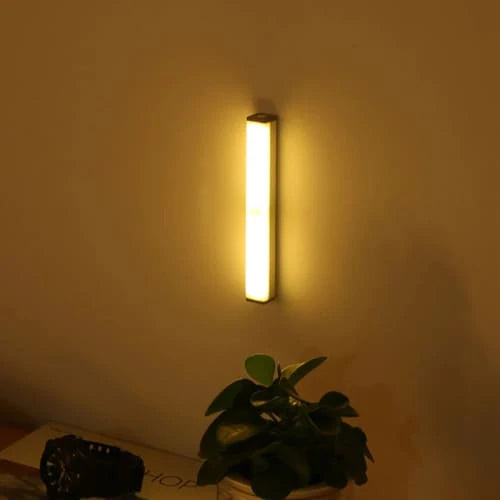 luminaria-em-led-bastao-com-sensor-de-presença-4
