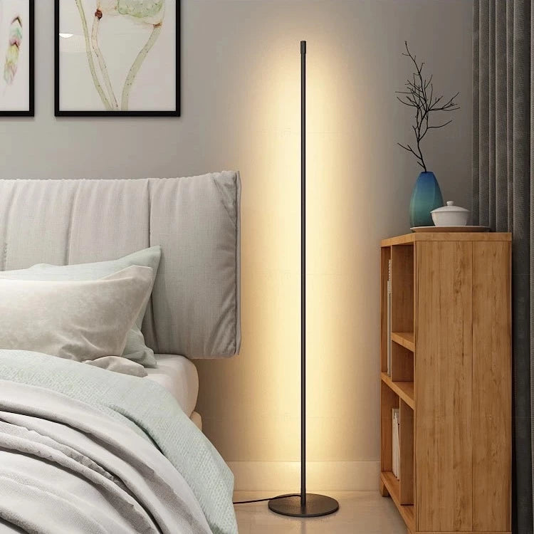 Luminária de Chão em Led Nordica - Casa Stony