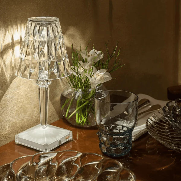 Luminária de Mesa em Led Cristal