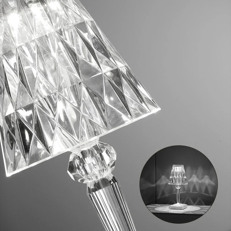 Luminária de Mesa em Led Cristal
