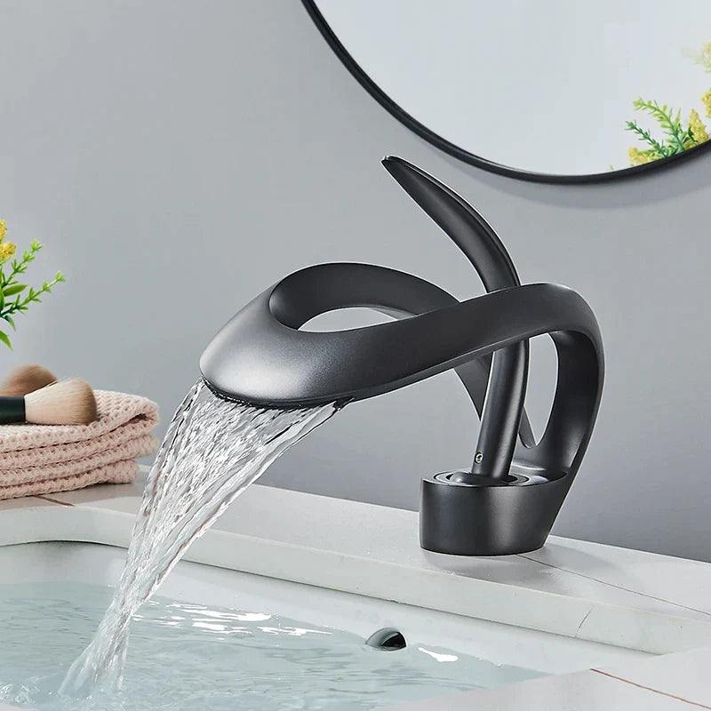 Torneira AquaElite Cascata