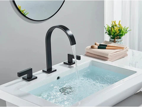 Torneira duplo comando para pia de banheiro três furos